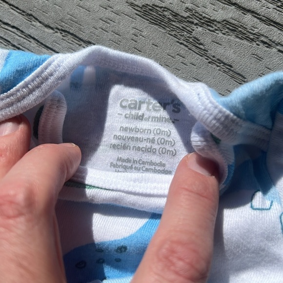 Carter onesie bundle - Picture 4 of 4